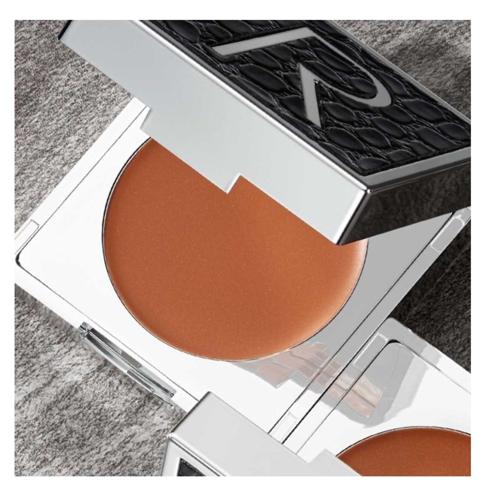 Rodial blurring bronzer - Picture 5 of 6